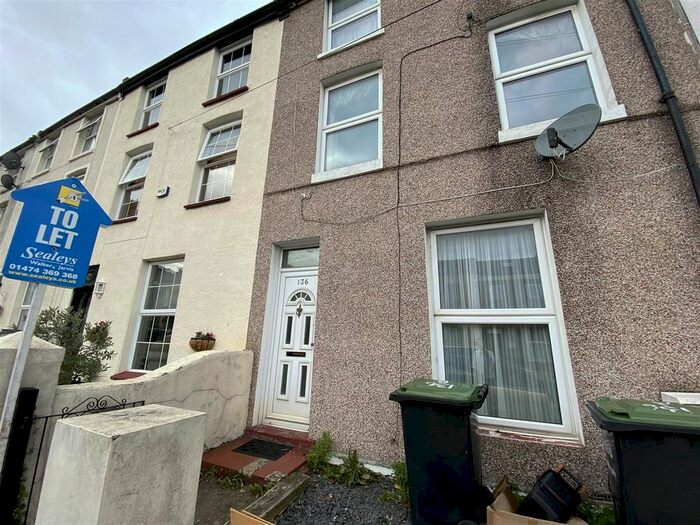 2 Bedroom Flat To Rent In Wellington Street, Gravesend, DA12