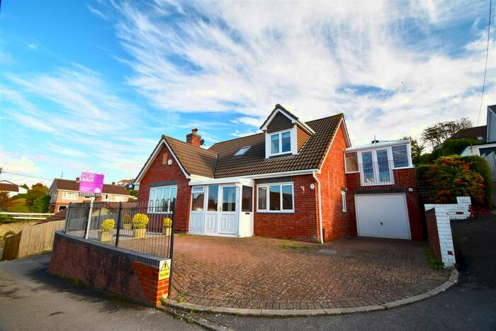 3 Bedroom Detached House For Sale In Halliwell Road, Portishead, BS20