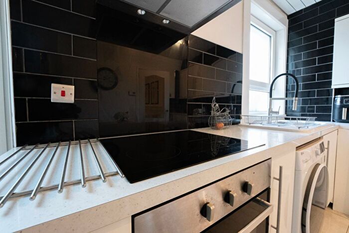 3 Bedroom Terraced House For Sale In Gayne Drive, Glenboig, Coatbridge, ML5