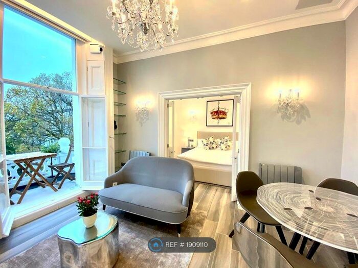 1 Bedroom Flat To Rent In Queen's Gate, London, SW7