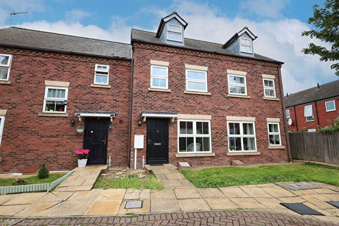 3 Bedroom Town House To Rent In Norfolk Street, PE21