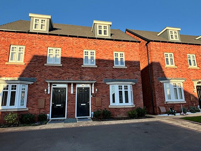 3 Bedroom House To Rent In Lincoln Drive, Houlton, Rugby, CV23