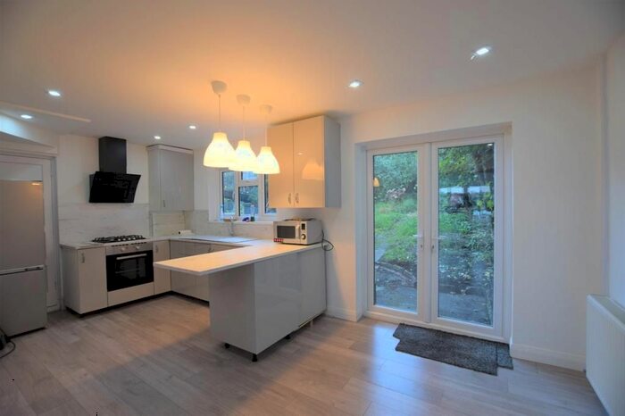 3 Bedroom Semi-Detached House To Rent In Godric Crescent, New Addington, Croydon, CR0