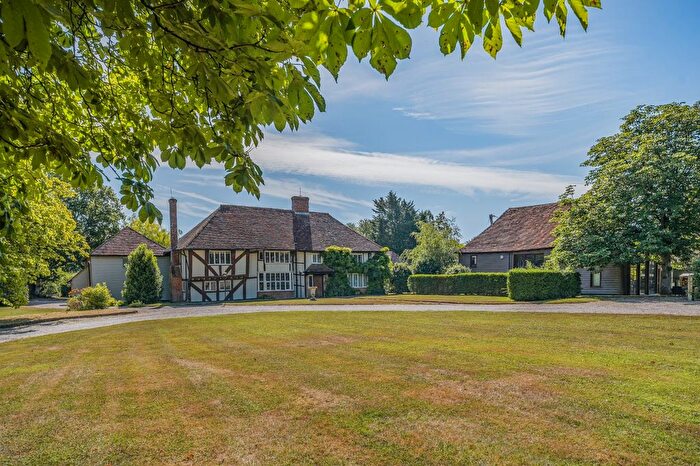 7 Bedroom Detached House For Sale In Woodchurch, Kent, TN26