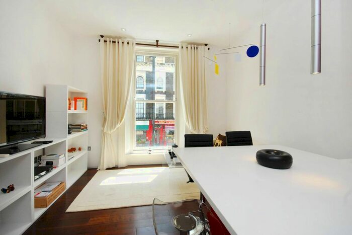 2 Bedroom Maisonette To Rent In Chilworth Mews, Paddington, London, W2