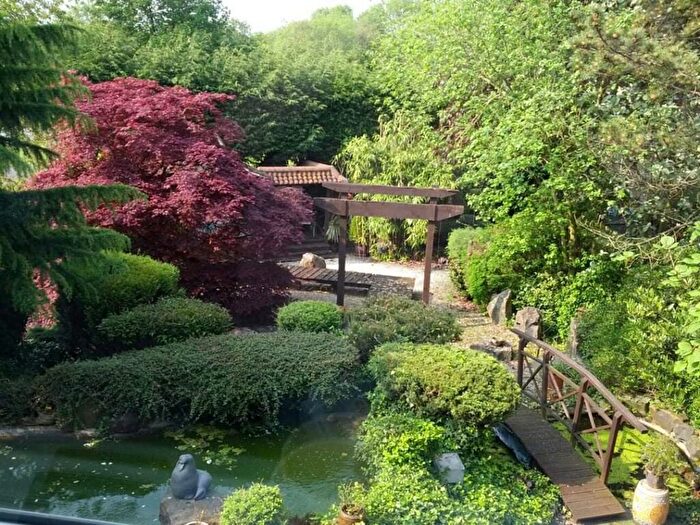 4 Bedroom Detached House For Sale In Orchard Road, Bromley, BR1