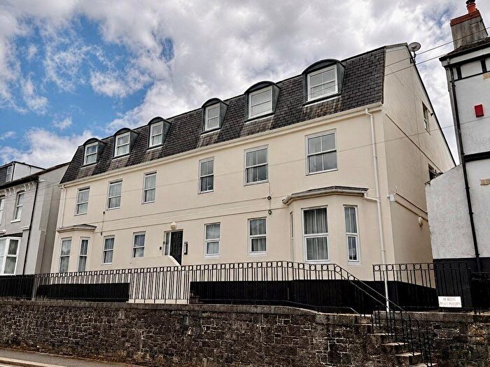 2 Bedroom Flat For Sale In Bayswater Road, North Road West, Plymouth. City Living Made Easy – Spacious Two-Bed Apartment With Allocated Parking, PL1
