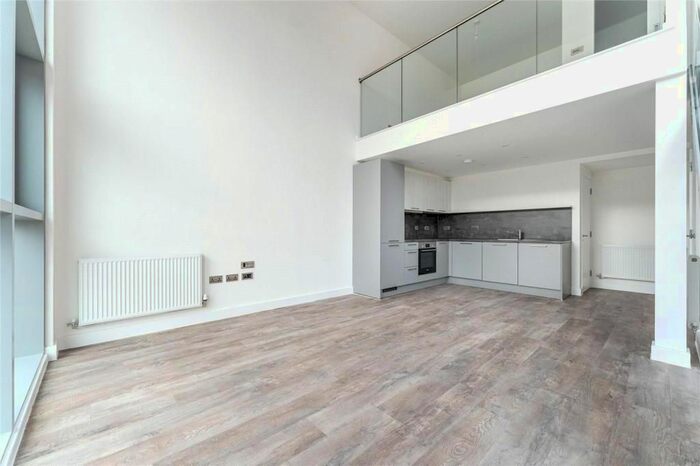 1 Bedroom Flat To Rent In Trent Bridge View, Nottingham, NG2