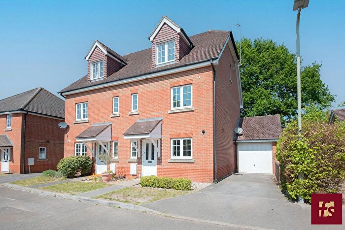4 Bedroom Semi-Detached House To Rent In Tanners Row, Wokingham, Berkshire, RG41