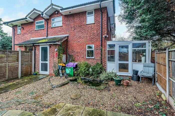 1 Bedroom House To Rent In Humphries Drive, Kidderminster, DY10