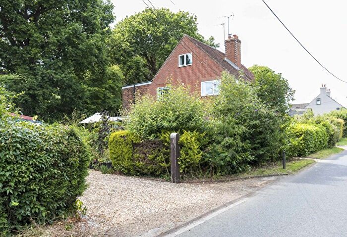 3 Bedroom Semi-Detached House For Sale In The Green, Cranleigh, Surrey, GU6