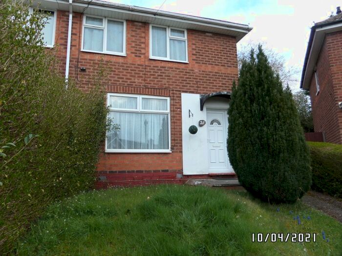 2 Bedroom Semi-Detached House To Rent In Pennant Grove, Weoley Castle, B29