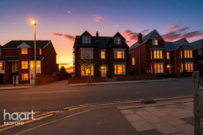 1 Bedroom Apartment For Sale In Shakespeare Road, Bedford, MK40