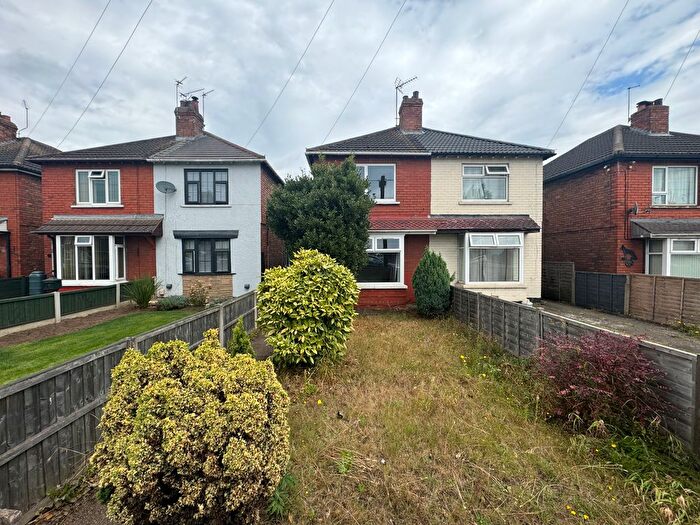 3 Bedroom Property To Rent In Queensway, Scunthorpe, DN16