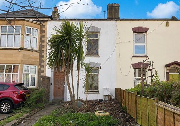 3 Bedroom Terraced House For Sale In High Street, Kingswood, Bristol, Avon, BS15