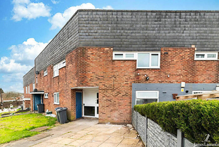 2 Bedroom Apartment To Rent In Sommerfield Road, Birmingham, B32