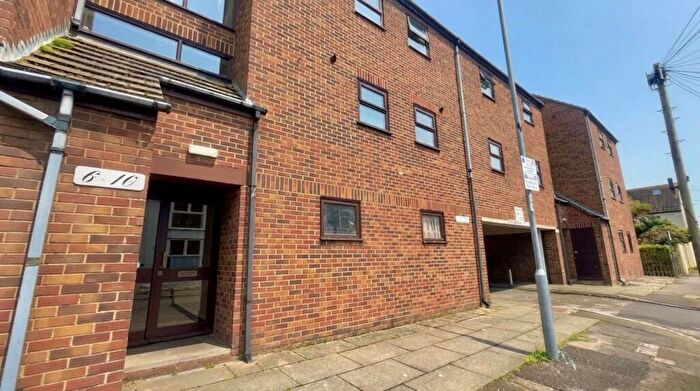1 Bedroom Apartment For Sale In Chelmsford Street, Weymouth, DT4