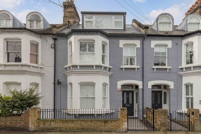 4 Bedroom Property To Rent In Upham Park Road, London, W4