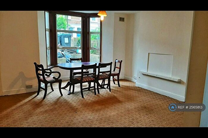 1 Bedroom Flat To Rent In London, London, N15