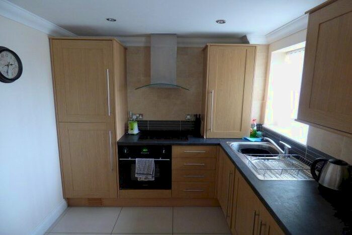 2 Bedroom Flat To Rent In Thornaby Road, Stockton-On-Tees, TS17