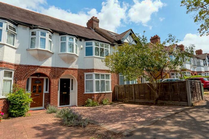 3 Bedroom House To Rent In Stoughton Avenue, Cheam, SM3