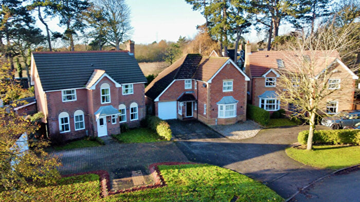 4 Bedroom Detached House For Sale In Megson Way, Walkington, HU17