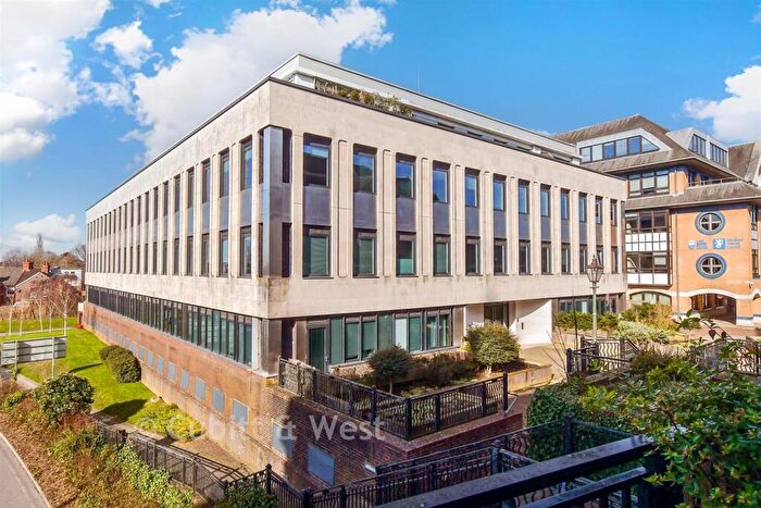 Studio For Sale In Chart Way, Horsham, West Sussex, RH12