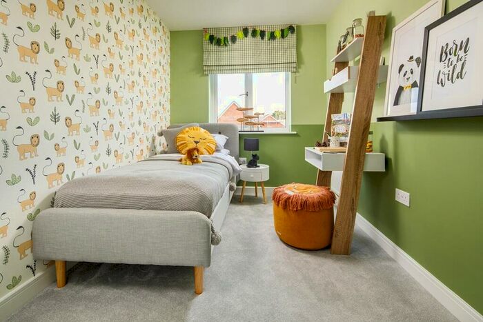 4 Bedroom Semi-Detached House For Sale In Stirling Close, Maldon, CM9