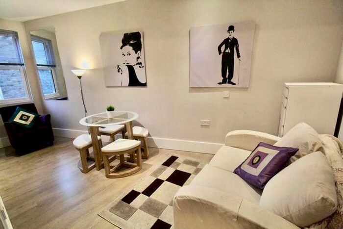 Studio To Rent In B Lithos Road, Hampstead, NW3