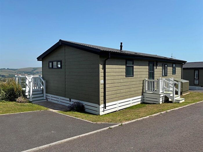 2 Bedroom Park Home For Sale In Priests Way, Swanage, BH19