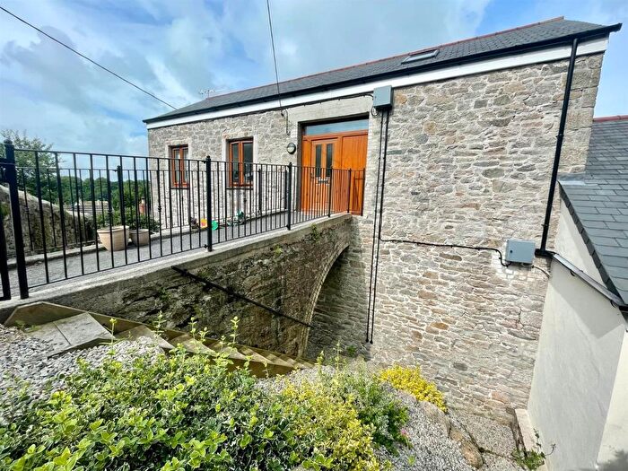2 Bedroom Flat For Sale In Corn Mill, St. Austell, PL25