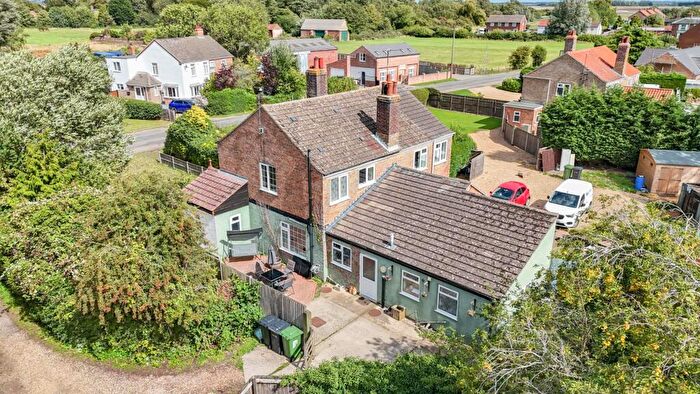 3 Bedroom Semi-Detached House For Sale In Tilney St. Lawrence, King's Lynn, Norfolk, PE34