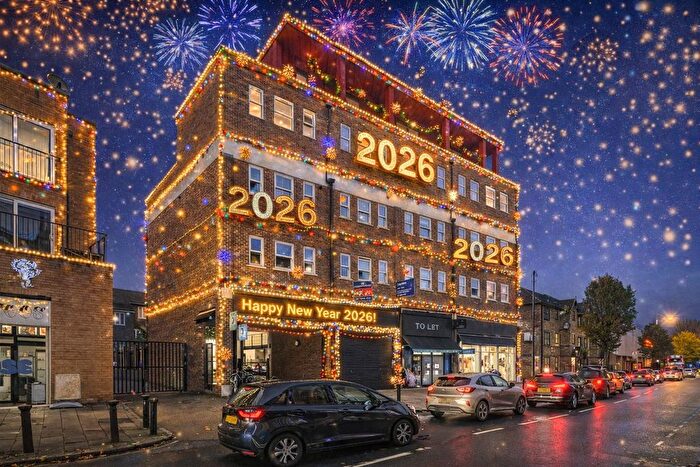 2 Bedroom Flat To Rent In Belmont Apartments, Tulse Hill, London, SW2