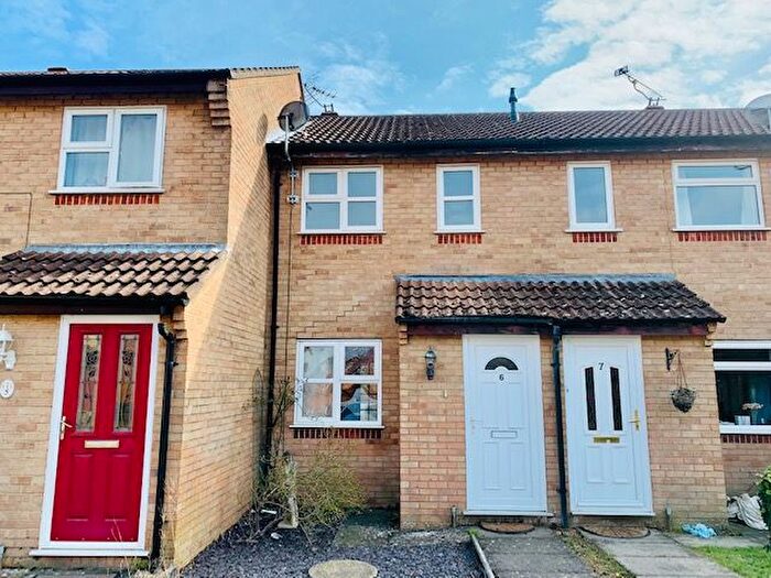 2 Bedroom Property To Rent In Malcroft Mews, Southampton, SO40