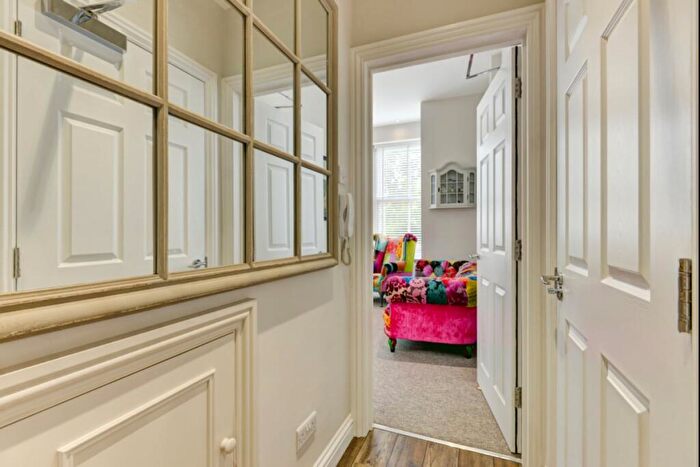 1 Bedroom Flat To Rent In Church Walk, Worthing, BN11