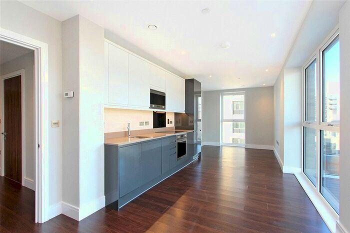 1 Bedroom Flat To Rent In Samuelson House, Bridge Road, Southall, Uxbridge, UB2