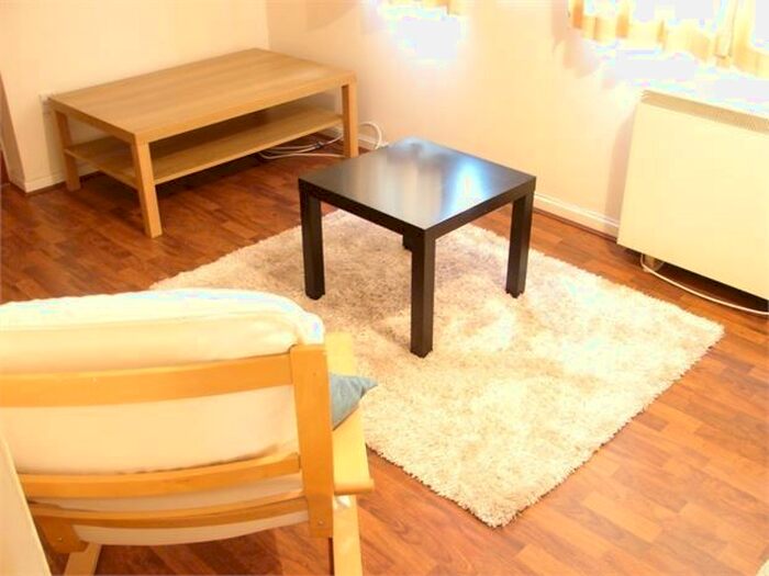 1 Bedroom Studio To Rent In St Brides Gardens, Maesglas, Newport, Gwent, NP20