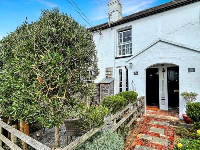 2 Bedroom Terraced House To Rent In Solent View Road, Gurnard, Cowes, PO31