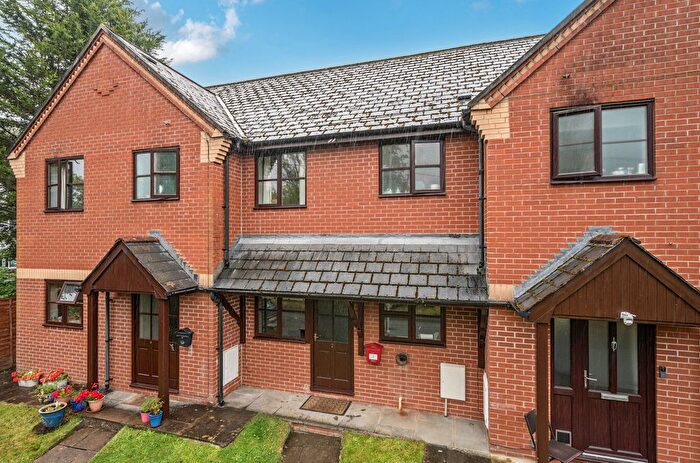2 Bedroom Terraced House For Sale In Hafren Terrace, Llanidloes, Powys, SY18