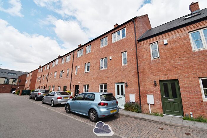 5 Bedroom Terraced House To Rent In Kilby Mews, Coventry, CV1