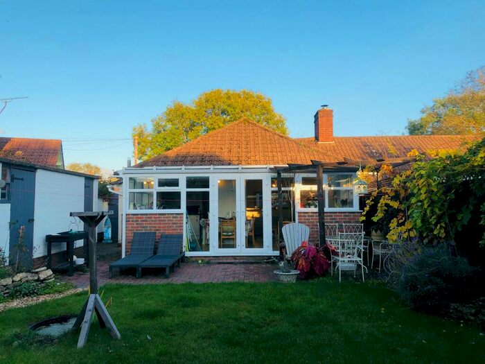 2 Bedroom Terraced Bungalow To Rent In Itchenside Close, Southampton, SO18
