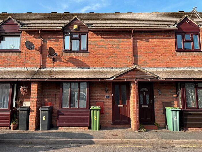 2 Bedroom Terraced House For Sale In Springfield Road, Eastbourne, BN22