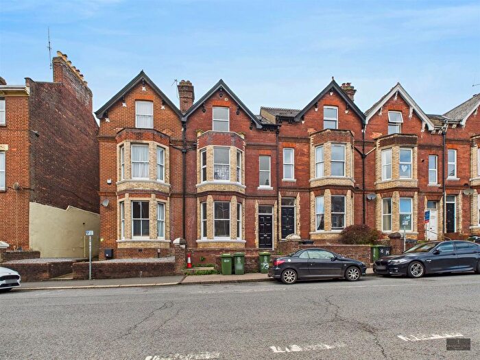 7 Bedroom Terraced House For Sale In Longbrook Street, Exeter, EX4