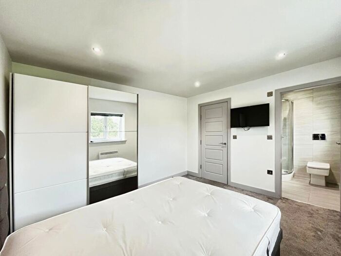 2 Bedroom Apartment To Rent In Trinity Court, Long Close Lane Leeds, Leeds, LS9
