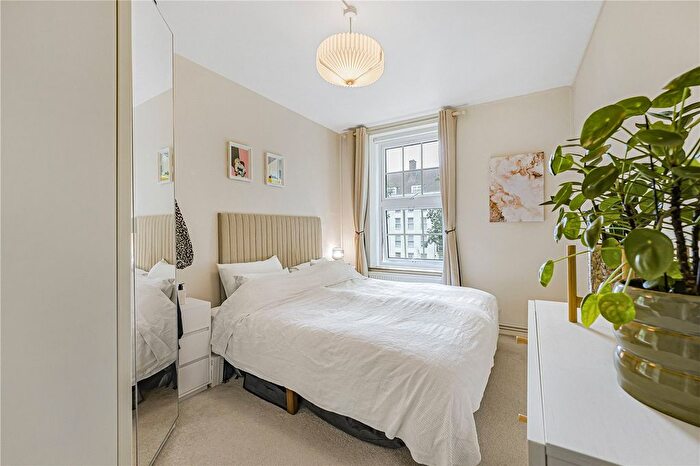 1 Bedroom Flat For Sale In George Row, London, SE16