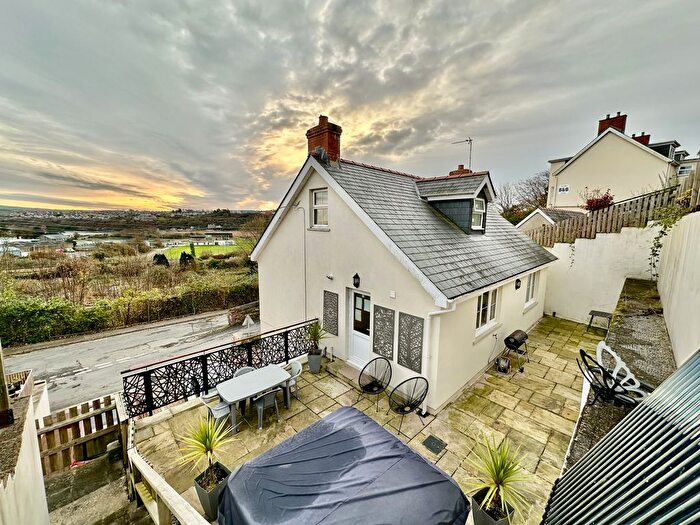 4 Bedroom Detached House For Sale In Church Road, Goodwick, SA64