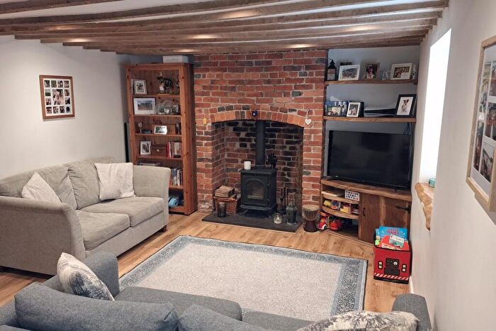 3 Bedroom Semi-Detached House For Sale In West Street, Warminster, BA12