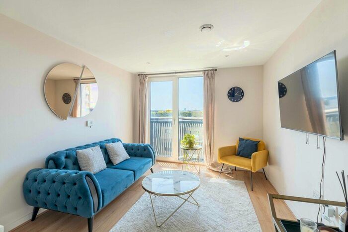 1 Bedroom Flat To Rent In Gatliff Road, Pimlico, SW1W