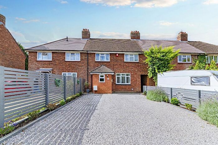 3 Bedroom Terraced House For Sale In Cardington Rd, Bedford, MK42