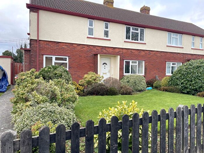 2 Bedroom Flat To Rent In Roberts Avenue, Torpoint, PL11